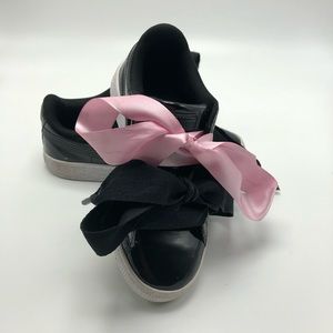 PUMA Basket Heart Patent Sneakers Black Pink 3